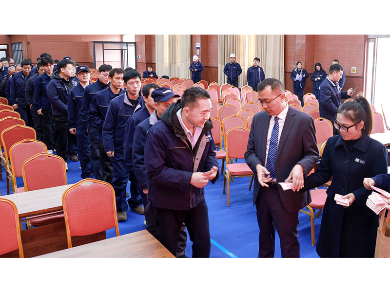 河南礦山｜福利堆成山，歡樂過小年